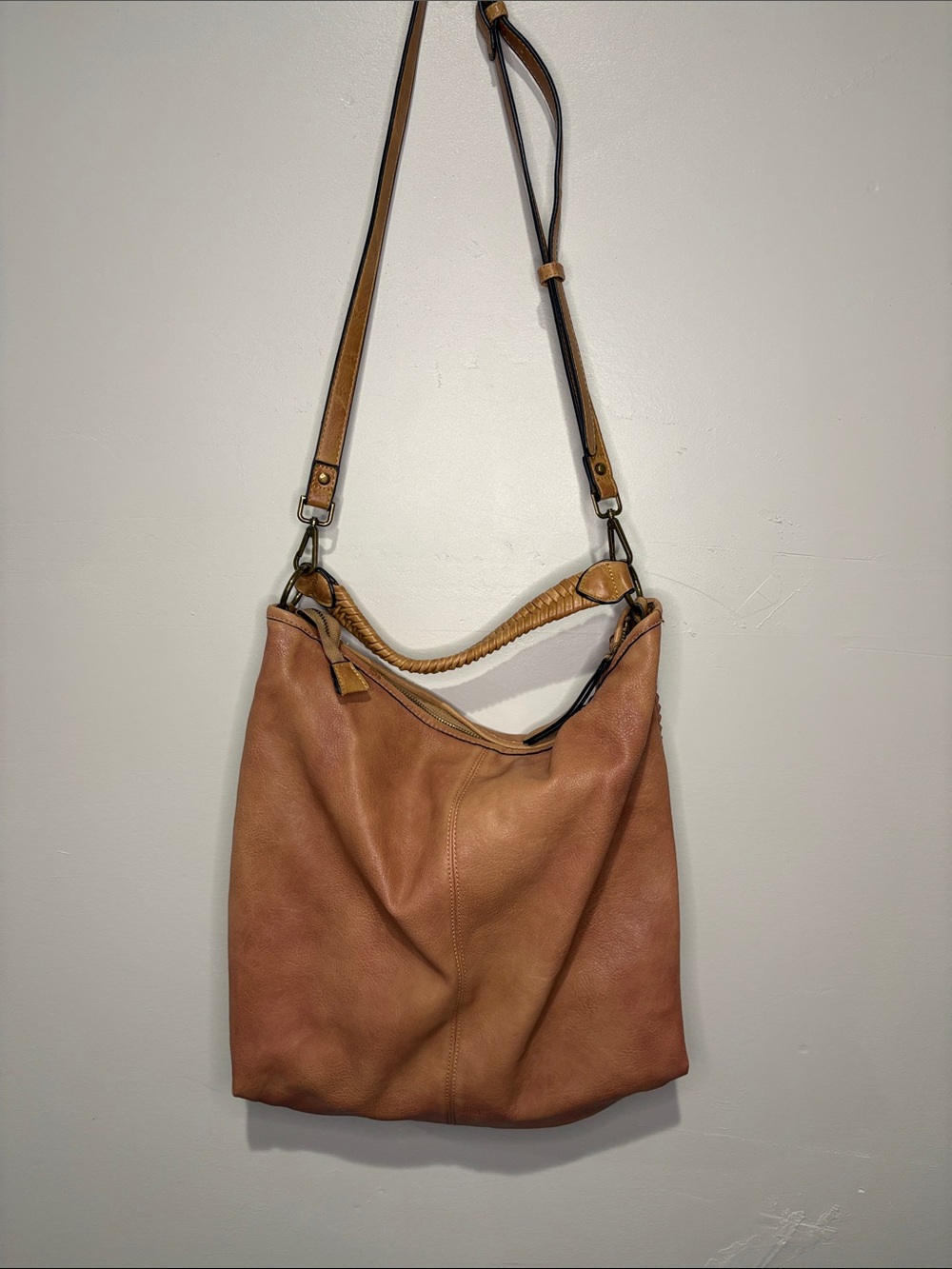MODA Luxe Woven Leather Hobo Bag in Cognac - EUC - Picture 3 of 15